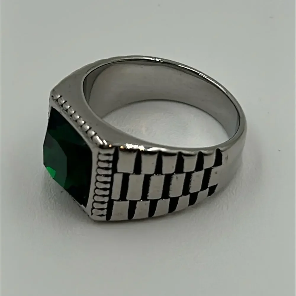 Green Color Cubic Zirconia Handmade Men's Ring Size 11.5 NWT